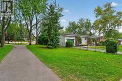 21 MILLBROOK CRESCENT | Ottawa Ontario | Slide Image Two
