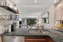 28 CRISPIN PRIVATE | Ottawa Ontario | Slide Image Nine
