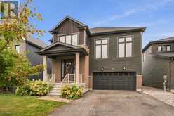 709 COAST CIRCLE | Ottawa Ontario | Slide Image One