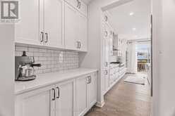 709 COAST CIRCLE | Ottawa Ontario | Slide Image Nine