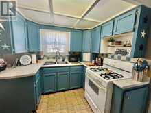 1 MIREILLE PRIVATE | Ottawa Ontario | Slide Image Six