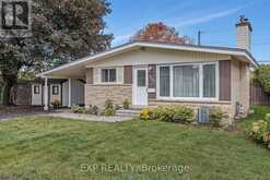 2161 VALLEY DRIVE | Ottawa Ontario | Slide Image Three
