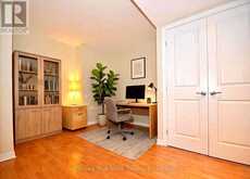 710 - 314 CENTRAL PARK DRIVE | Ottawa Ontario | Slide Image Twelve