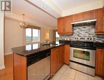 710 - 314 CENTRAL PARK DRIVE | Ottawa Ontario | Slide Image Fifteen