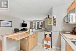 64 WHALINGS CIRCLE | Ottawa Ontario | Slide Image Ten