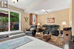 64 WHALINGS CIRCLE | Ottawa Ontario | Slide Image Thirty-one
