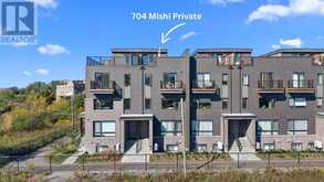 704 MISHI PRIVATE | Ottawa Ontario | Slide Image One