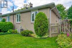 1072 ALDEA AVENUE | Ottawa Ontario | Slide Image Fifteen