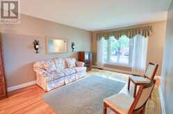 1072 ALDEA AVENUE | Ottawa Ontario | Slide Image Four