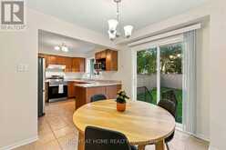 161 KINROSS PRIVATE | Ottawa Ontario | Slide Image Twelve