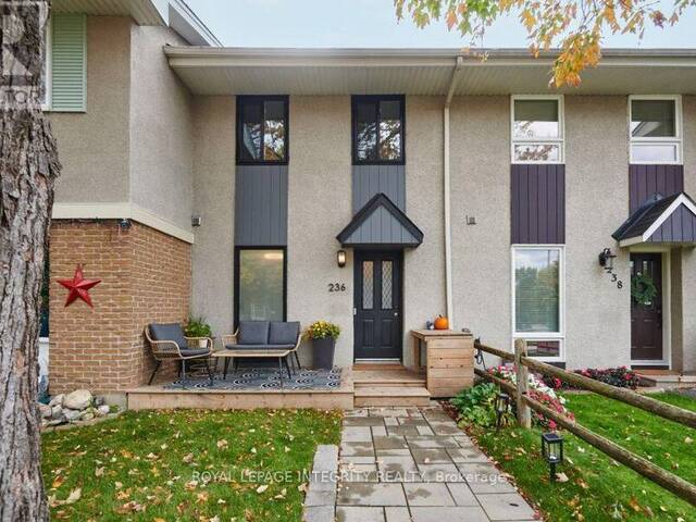 236 MONTEREY DRIVE Ottawa Ontario, K2H 7B2 - 2 Bedrooms Home For Sale