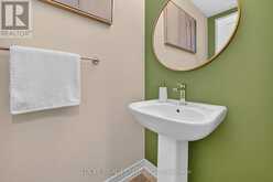 748 CAP DIAMANT WAY | Ottawa Ontario | Slide Image Thirteen