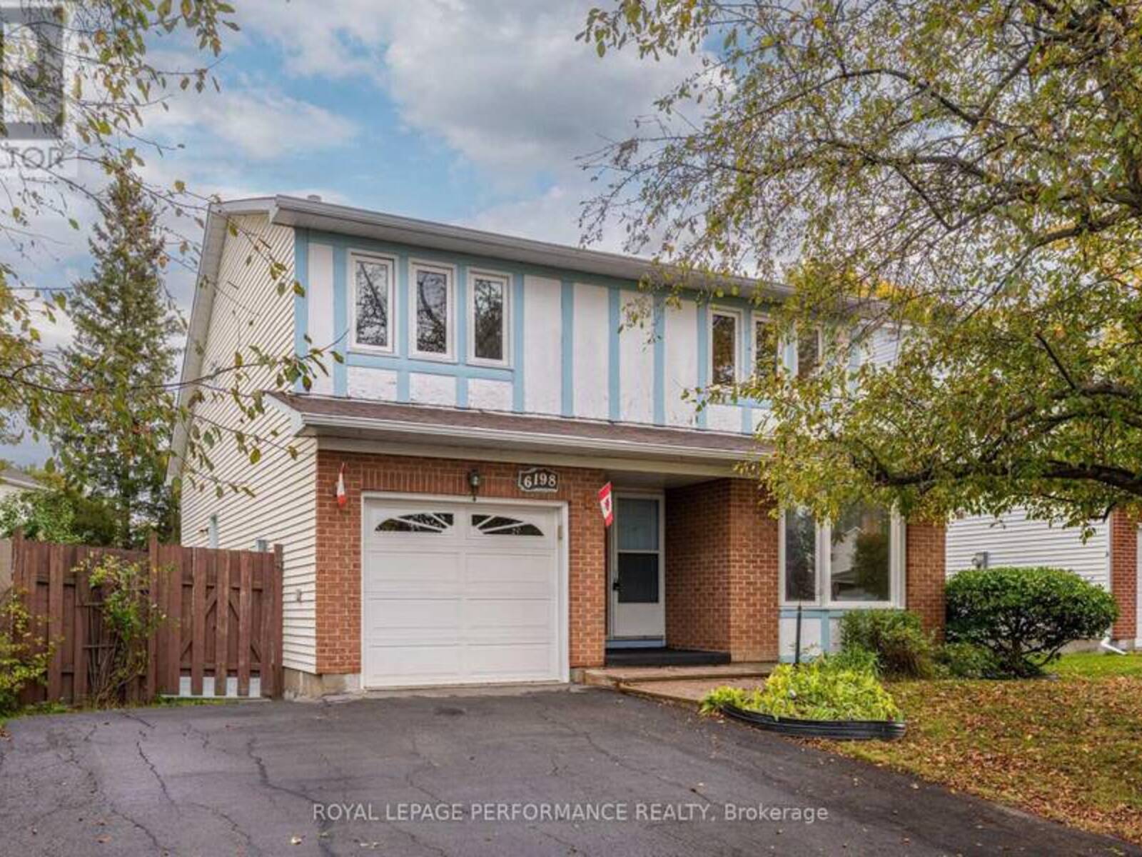 6198 VOYAGEUR DRIVE, Ottawa, Ontario K1C 2W3