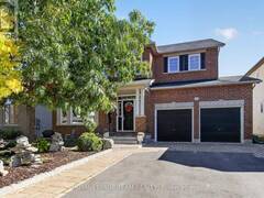 127 COYOTE CRESCENT Ottawa Ontario, K2S 2G5
