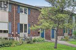 30 VIEWPOINTE PRIVATE | Ottawa Ontario | Slide Image Two