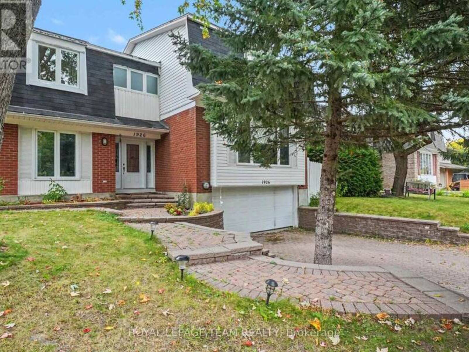 1926 MARQUIS AVENUE, Ottawa, Ontario K1J 8J2
