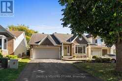 4 BURNSTEAD CRESCENT | Ottawa Ontario | Slide Image Two