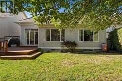 4 BURNSTEAD CRESCENT | Ottawa Ontario | Slide Image Forty