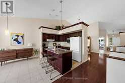 4 BURNSTEAD CRESCENT | Ottawa Ontario | Slide Image Nine