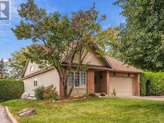 3 BURNSTEAD CRESCENT Ottawa Ontario, K2M 2T4