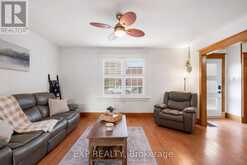206 FIFTH STREET W | Cornwall Ontario | Slide Image Twelve