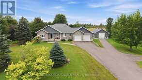 136 MACPHERSON WAY | Perth Ontario | Slide Image Two