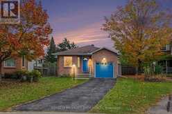 13 CANDOW CRESCENT | Ottawa Ontario | Slide Image Thirty-four