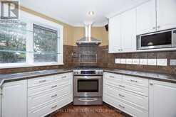 2128 BENJAMIN AVENUE | Ottawa Ontario | Slide Image Nine