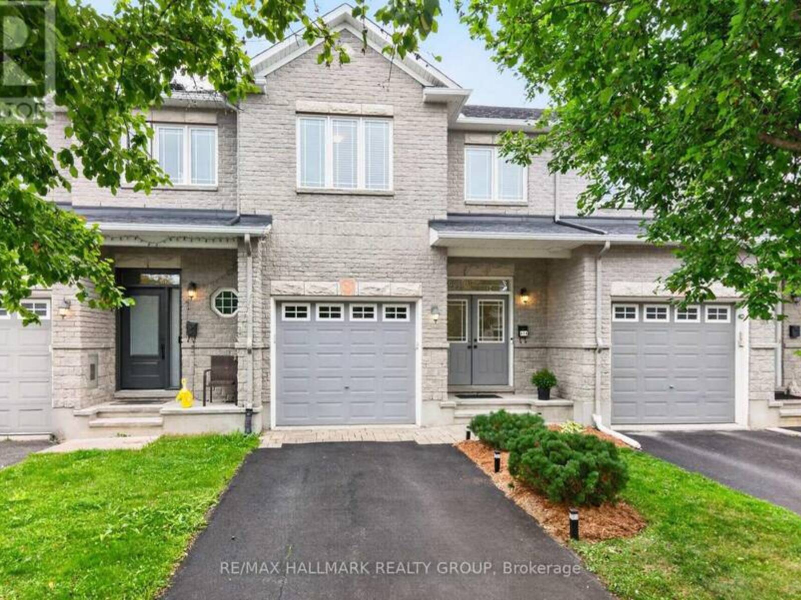 678 PERCIFOR WAY, Ottawa, Ontario K1W 0E2