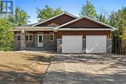 13 IRVIN WOERMKE STREET | McNab-Braeside Ontario | Slide Image Two