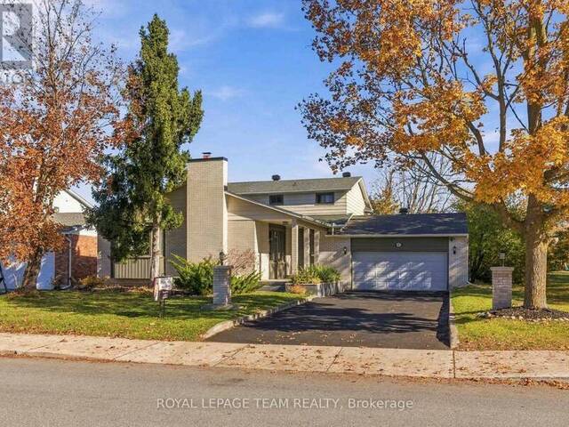 61 AMBERWOOD CRESCENT Ottawa Ontario, K2E 7C2 - 5 Bedrooms Home For Sale