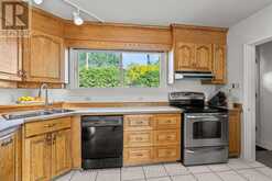 1237 WHITMORE AVENUE | Ottawa Ontario | Slide Image Sixteen