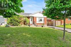 1237 WHITMORE AVENUE | Ottawa Ontario | Slide Image Five