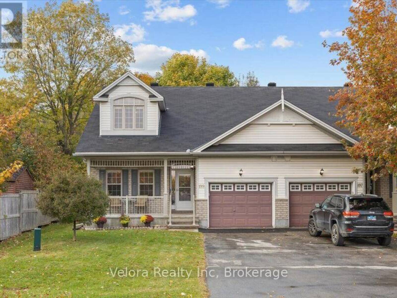 199 HARTSMERE DRIVE, Ottawa, Ontario K2S 2H4