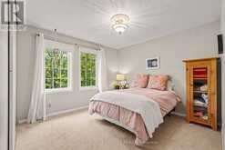5 BARNSTONE DRIVE | Ottawa Ontario | Slide Image Seventeen