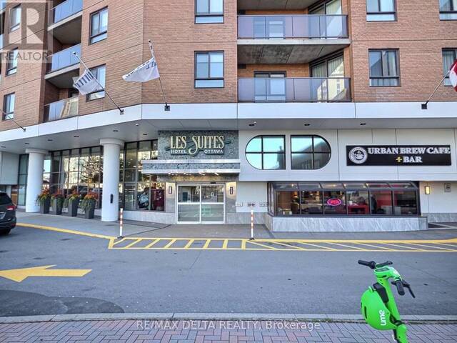 1905 - 130 BESSERER STREET Ottawa Ontario, K1N 9M9 - 1 Bedroom Condo For Sale
