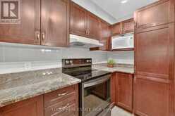 125 PARKROSE PRIVATE | Ottawa Ontario | Slide Image Thirteen