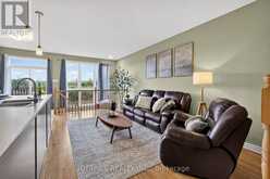 744 DEARBORN PRIVATE | Ottawa Ontario | Slide Image Ten