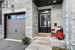 744 DEARBORN PRIVATE | Ottawa Ontario | Slide Image One
