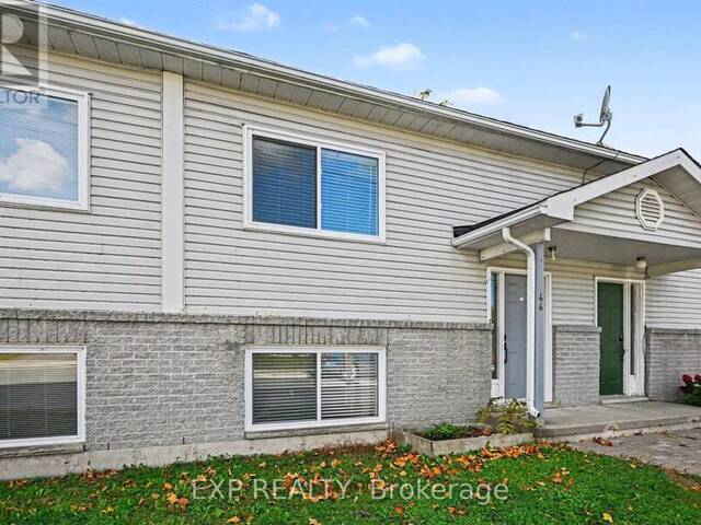 44 UNION STREET N Almonte Ontario, K0A 1A0 - 3 Bedrooms Home For Sale