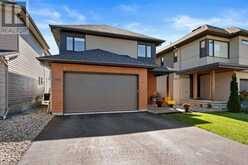 775 CARNELIAN CRESCENT | Ottawa Ontario | Slide Image Three