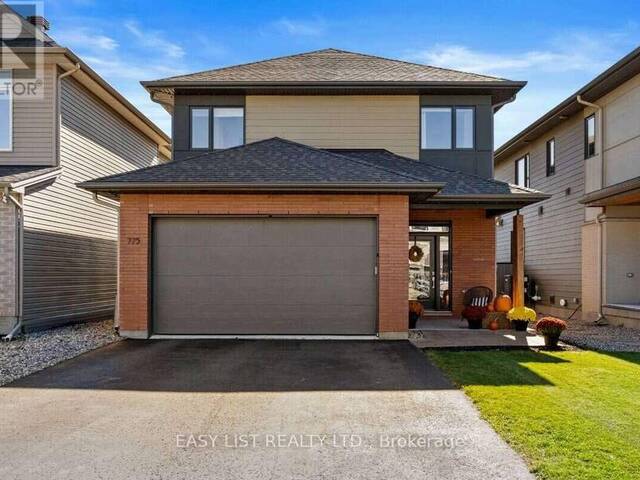 775 CARNELIAN CRESCENT Ottawa Ontario, K1X 0A8 - 4 Bedrooms Home For Sale