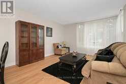 62 ASHBURN DRIVE | Ottawa Ontario | Slide Image Nine