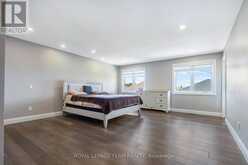 348 ABBEYDALE CIRCLE | Ottawa Ontario | Slide Image Fifteen