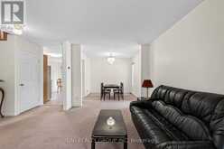 43 CRYSTAL PARK CRESCENT | Ottawa Ontario | Slide Image Six
