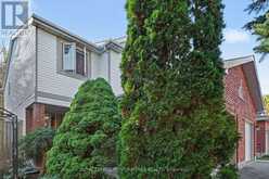 1478 CORSHAM AVENUE | Ottawa Ontario | Slide Image Three