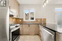 1008 CARDEN LANE | Ottawa Ontario | Slide Image Nine