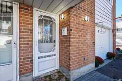 17 - 2296 ORIENT PARK DRIVE | Ottawa Ontario | Slide Image Three