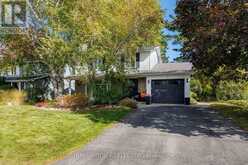 11 WELKIN CRESCENT | Ottawa Ontario | Slide Image Two