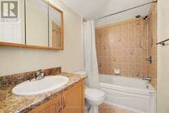 12 EDENVALE DRIVE | Ottawa Ontario | Slide Image Eighteen